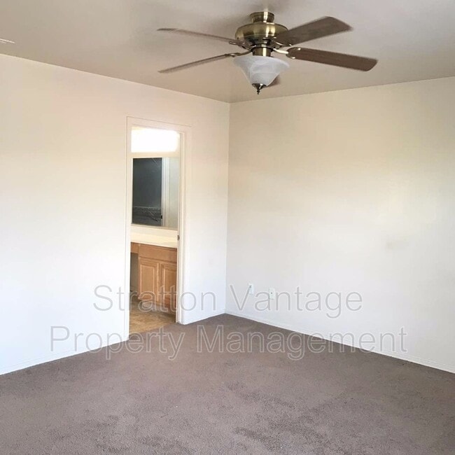 Building Photo - 23969 W Tonto St