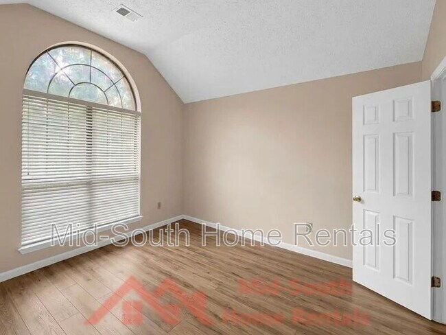Foto del edificio - 1263 Tunica St