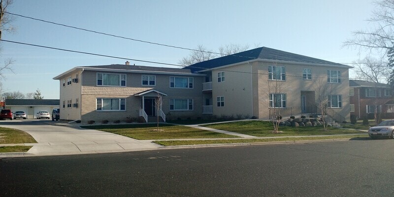 Primary Photo - 1528 West Main Street