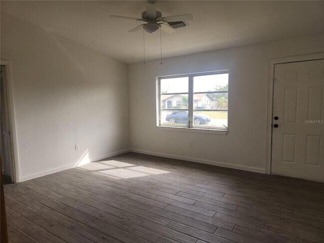 Foto del edificio - 1140 Queen Rd