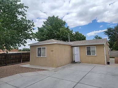 2309 San Francisco Rd NW, Albuquerque, NM 87104 - House Rental in ...