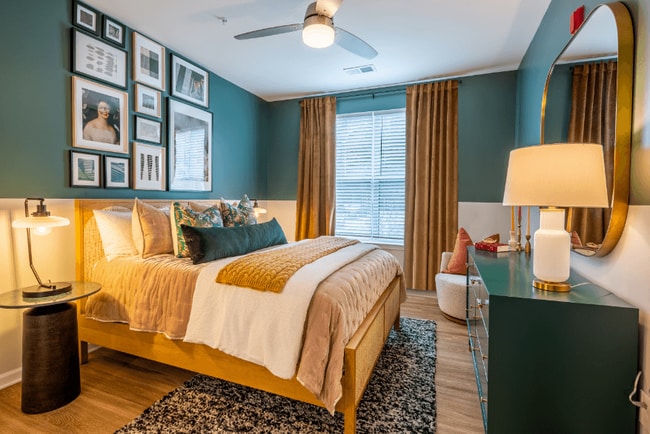 Photo - Hawthorne at Oleander Apartments