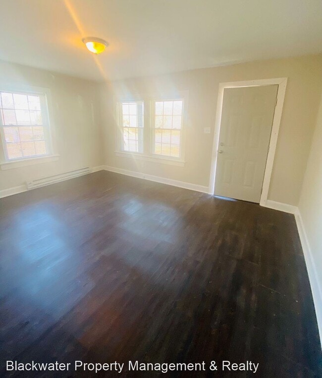 Building Photo - 2 br, 1 bath House - 2905 Carroll Ave