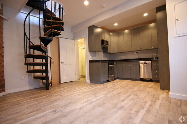 Building Photo - 183 Saint Botolph St