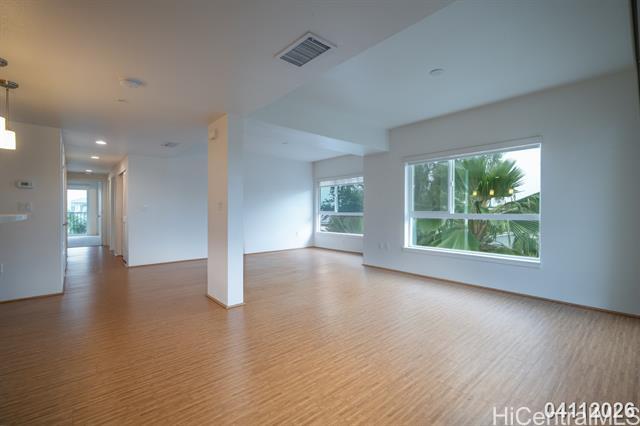 Building Photo - 409 Kailua Rd