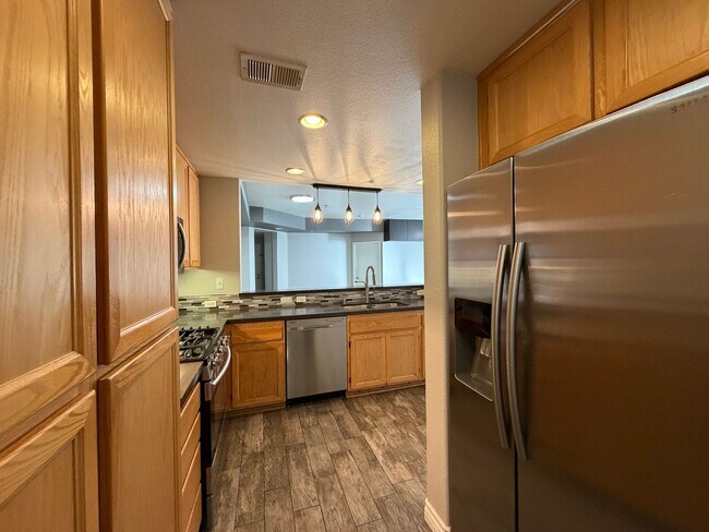Building Photo - Spacious 3-Bedroom Chula Vista Home with Garage, Two Patios, Pool and Fitness Center
