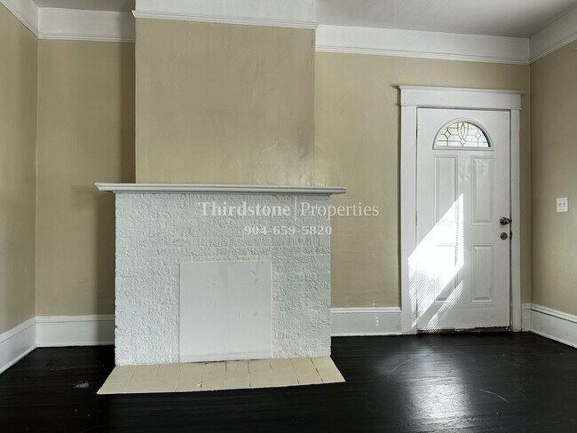 Building Photo - 2501 Myra St, Jacksonville, FL 32204
