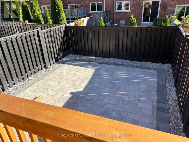 Photo du bâtiment - 42 Southeast Pass