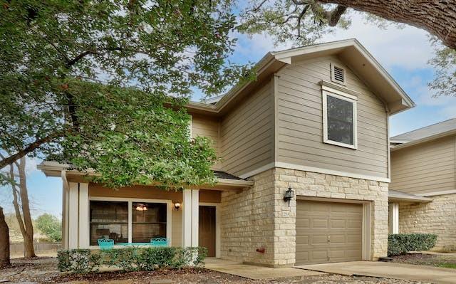Building Photo - 4501 Whispering Valley Dr