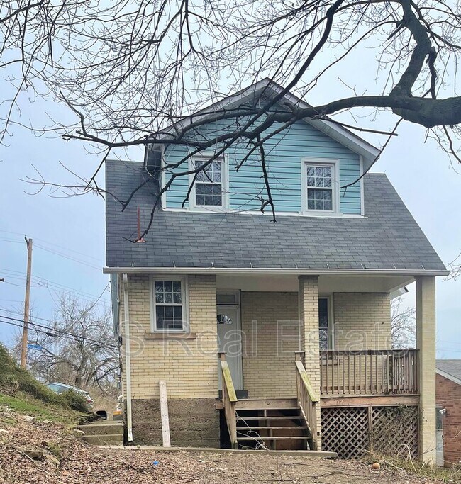 Building Photo - 202 Mueller Ave