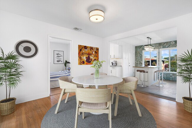 Dining Room - 1839 Spring Garden St