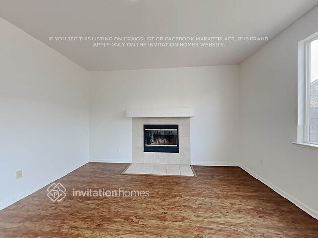 Foto del edificio - 8205 Carriage Oaks Way