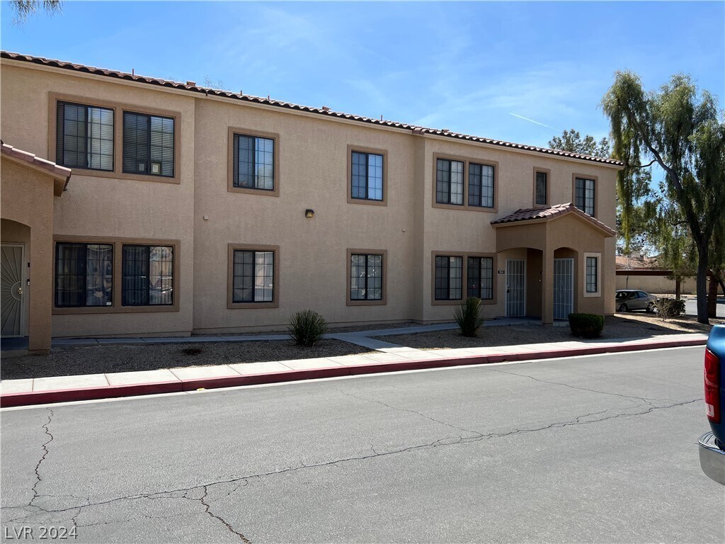 2141 Hussium Hills St Unit 104, Las Vegas, NV 89108 Condo for Rent in