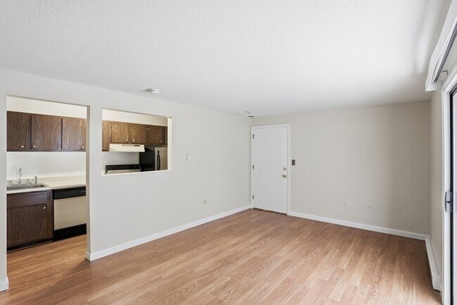 Foto del edificio - 386 Great Rd