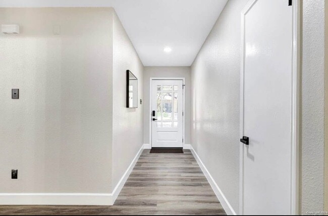 Building Photo - "Charming 4-Bedroom Home with Elegant Gran...