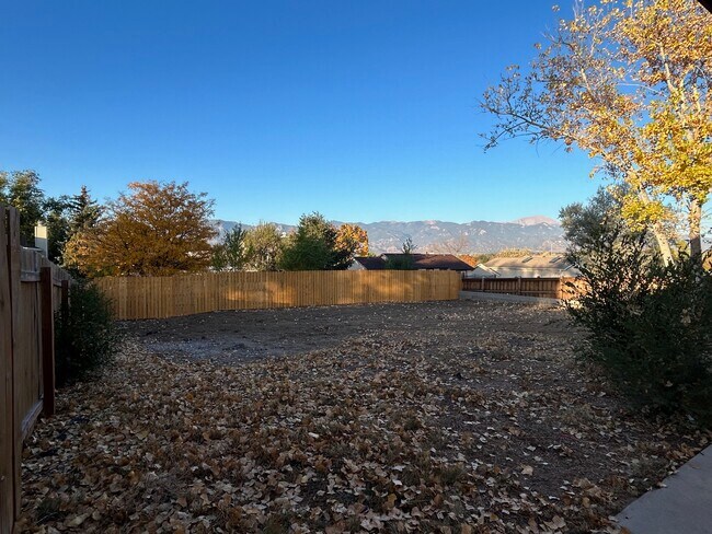 Building Photo - 2030 Grafton Dr