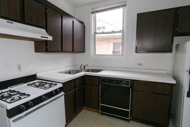 Foto del edificio - 1144 W Schubert Ave