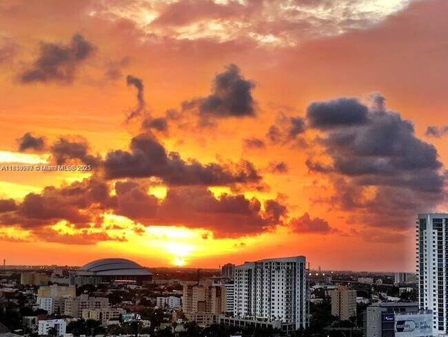 Foto del edificio - 92 SW 3rd St