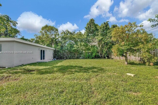 Building Photo - Southwest 67th Avenue, South Miami, FL 33143 - 3 BR 3 BA house