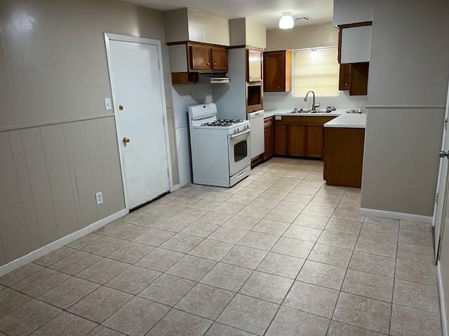 Building Photo - 10122 Kittrell St