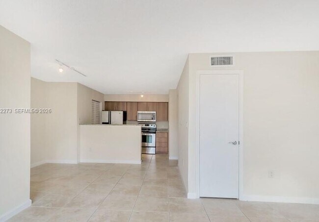 Building Photo - 1055 Crystal Way