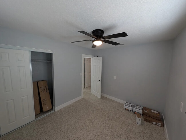 Building Photo - 4519 Venetian Blvd NE