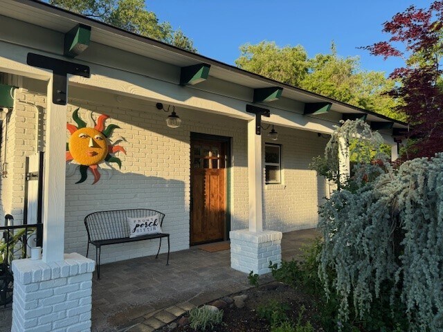 front portch - 1505 Patrick Ave