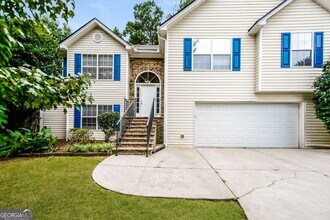 Building Photo - 805 Lewis Ridge Cir