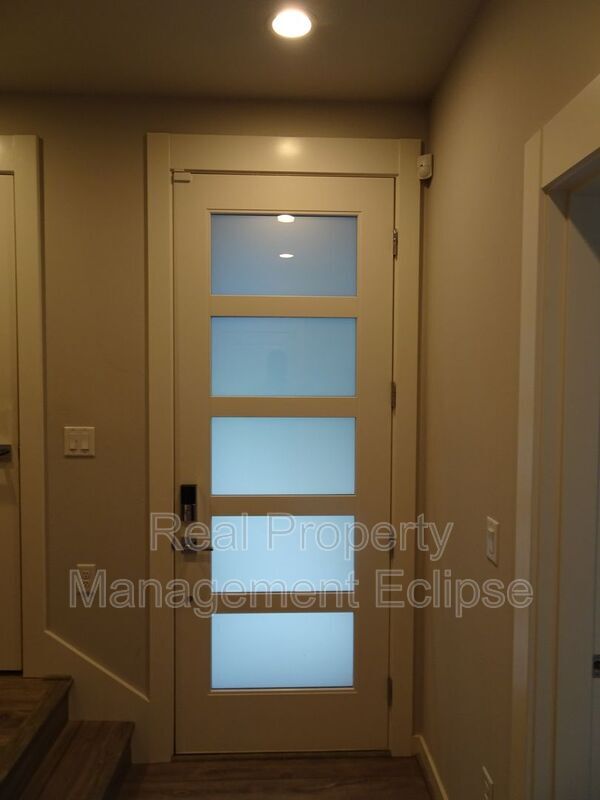 Foto del edificio - 21721 24th Ave SE