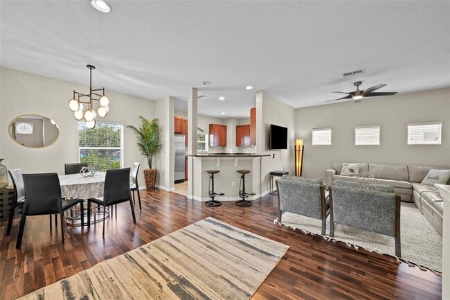 Building Photo - 3625 Bay Heights Way