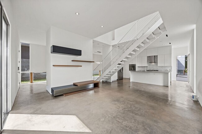 Foto del edificio - 2223 Annex Ave