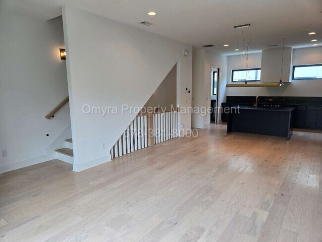Foto del edificio - Luxurious 3 Bedroom Home near East Atlanta!