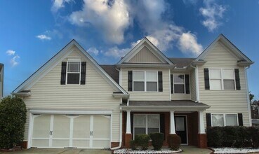 Building Photo - 5670 Winter Bluff Way NE