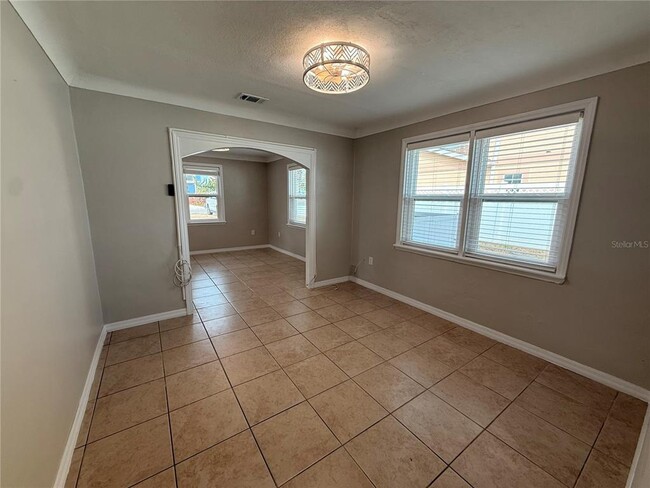 Building Photo - 2223 S Central Ave