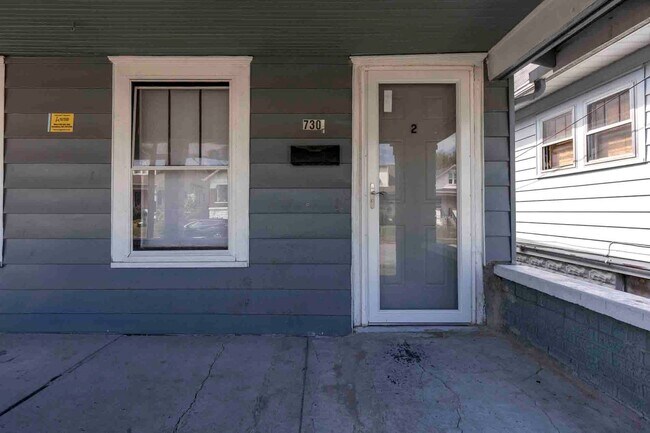 Building Photo - 730 M St
