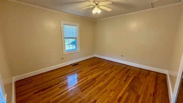 Foto del edificio - 910 Hancock Dr