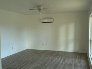 Foto del edificio - 816 W Howell St