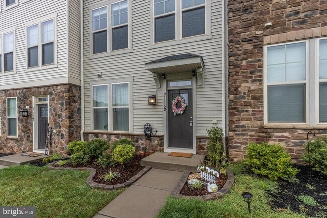 Building Photo - 7115 Whitlow Ln