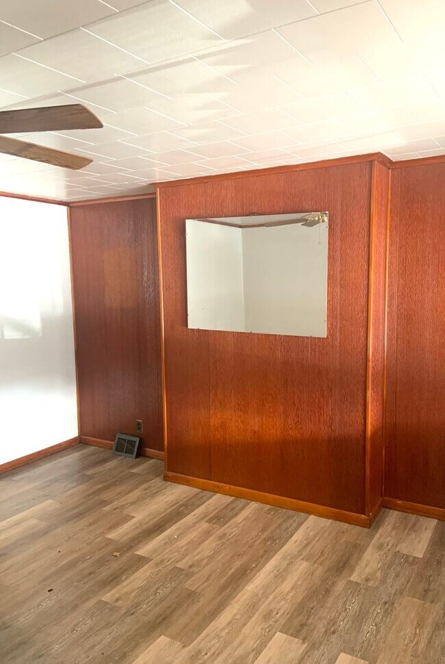 Foto del edificio - 115 / 7 Midland Ave