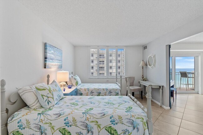 Foto del edificio - 3301 S Ocean Blvd