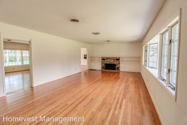 Building Photo - 3 br, 3.5 bath House - 1166 Palmer Avenue