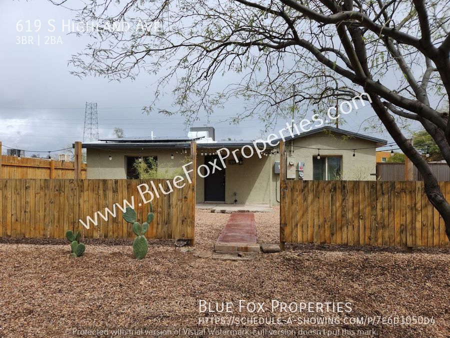 Foto principal - 619 S Highland Ave