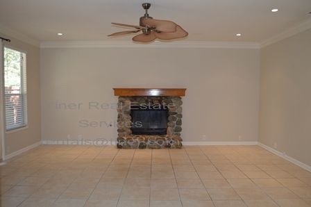 Building Photo - Gorgeous Granite Bay Home with Pool!