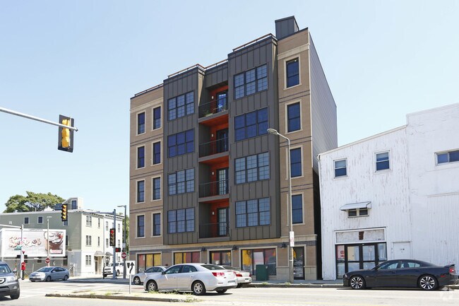 Building Photo - 99 D St