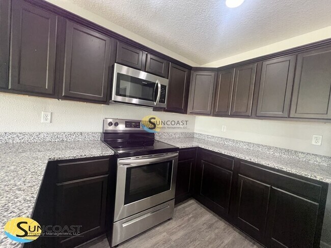 Foto del edificio - 8777 Kaye Ln