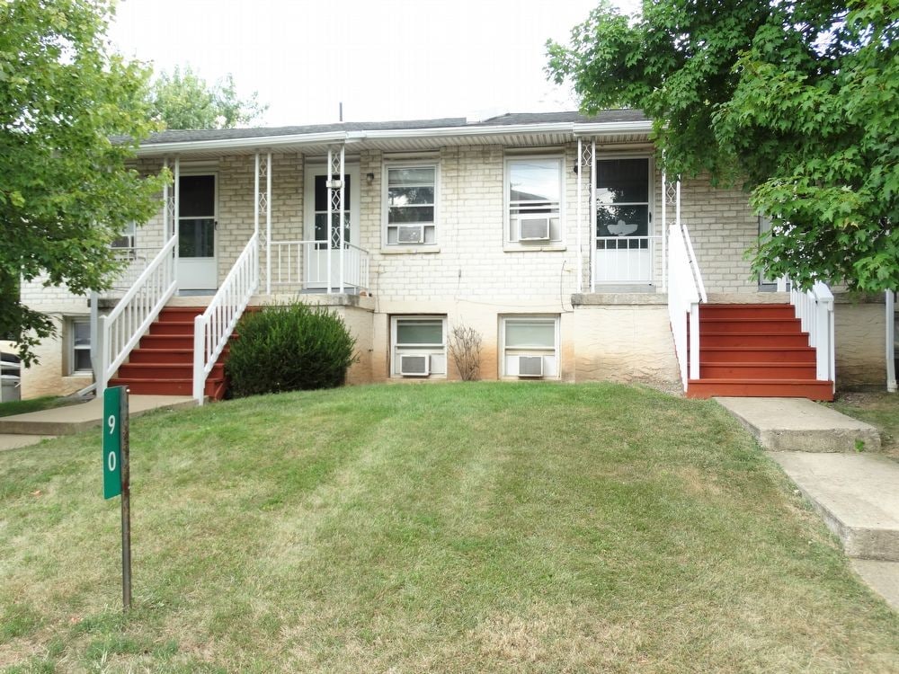 90 E Fulton St Unit 2, Ephrata, PA 17522 Room for Rent in Ephrata, PA