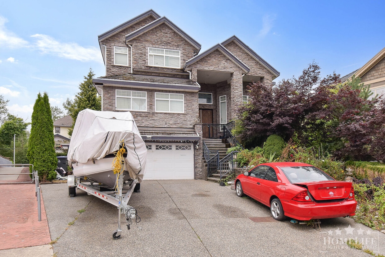 Primary Photo - 1 - Bed + 1 - Bath Basement Suite for Rent...
