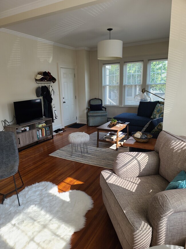 2 Arnold St Unit 1, New Bedford, MA 02740 Apartments in New Bedford