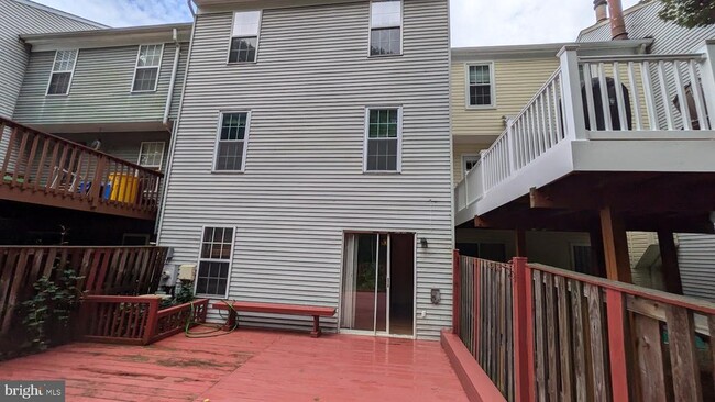 Building Photo - 13017 Robins Nest Terrace