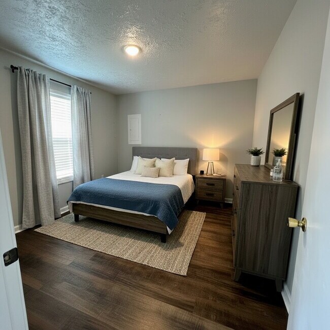 Foto del edificio - 1071 Woodland Dr